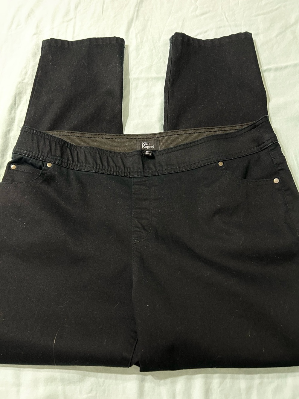 Kim Rogers Black Pull-On Stretch  straight leg SE